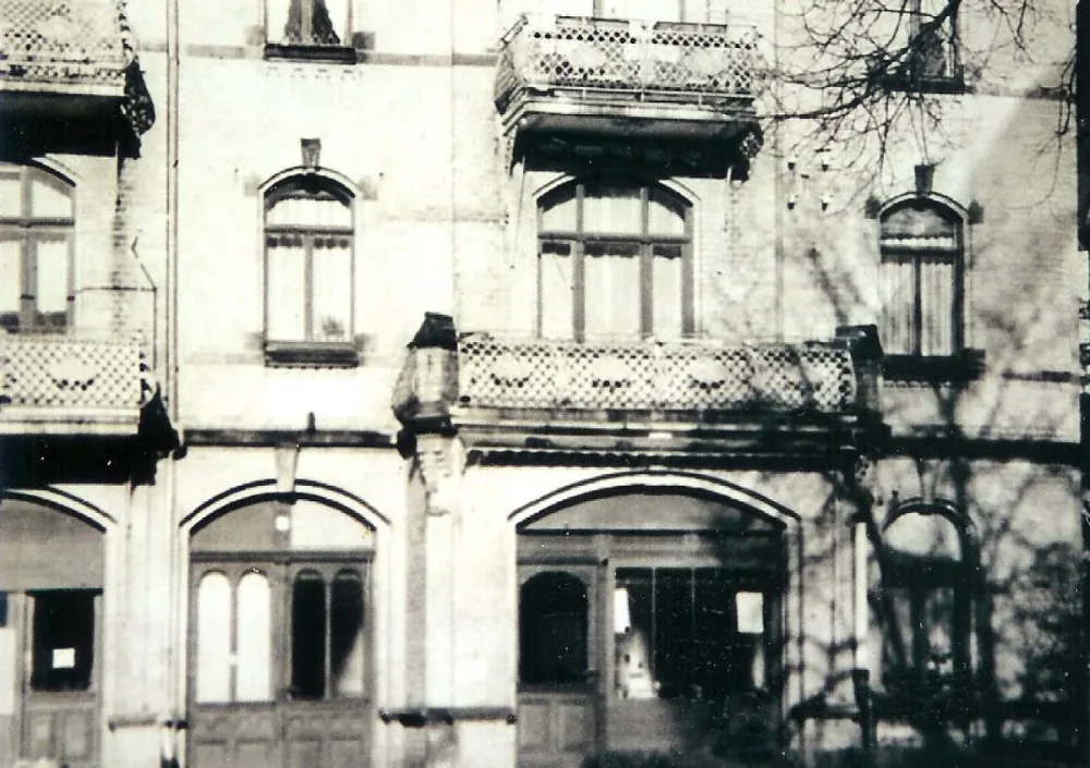 Historische Aufnahme des Installationsbetriebs Dubbert