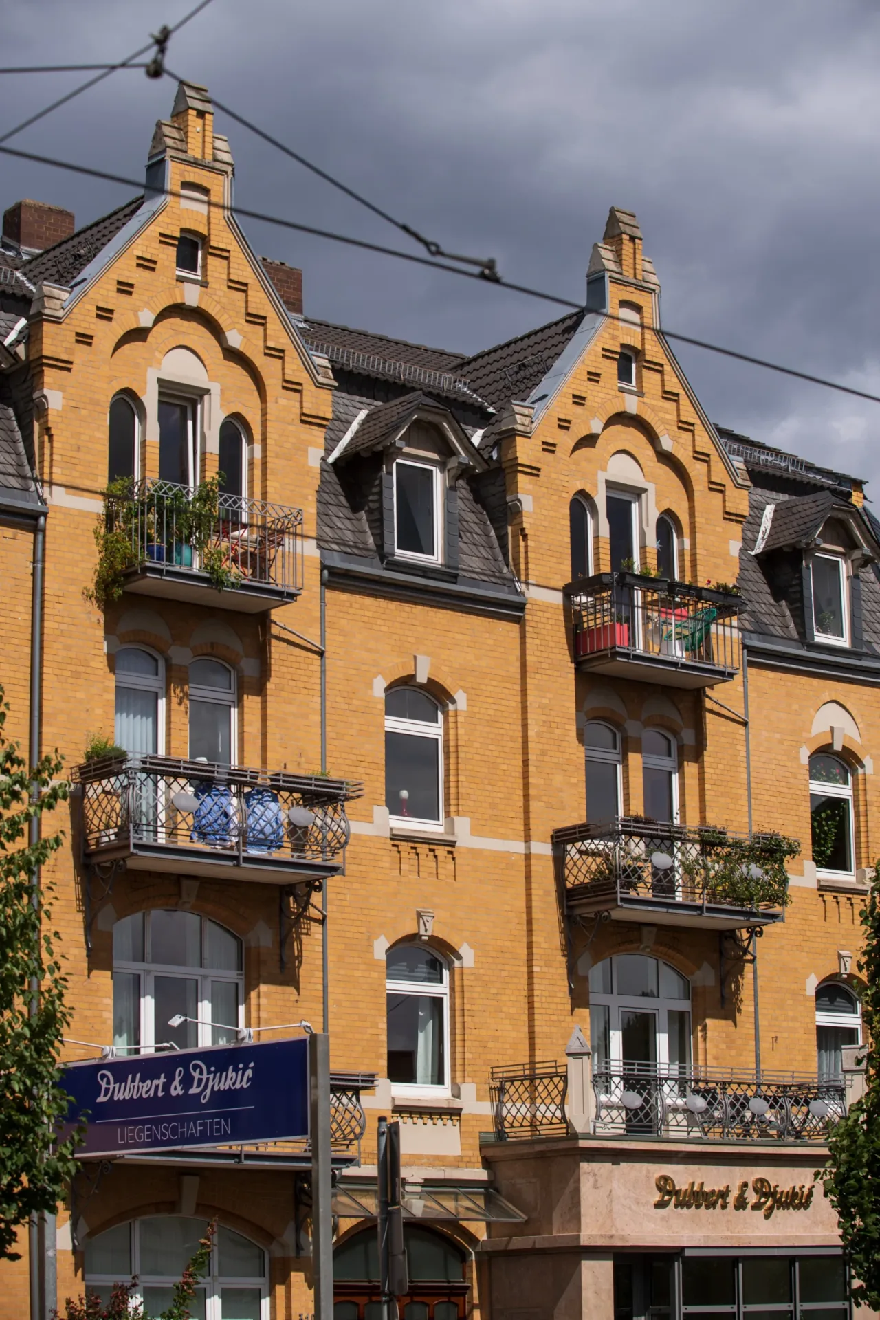 Gebäude von Dubbert & Djukic Liegenschaften in Kassel
