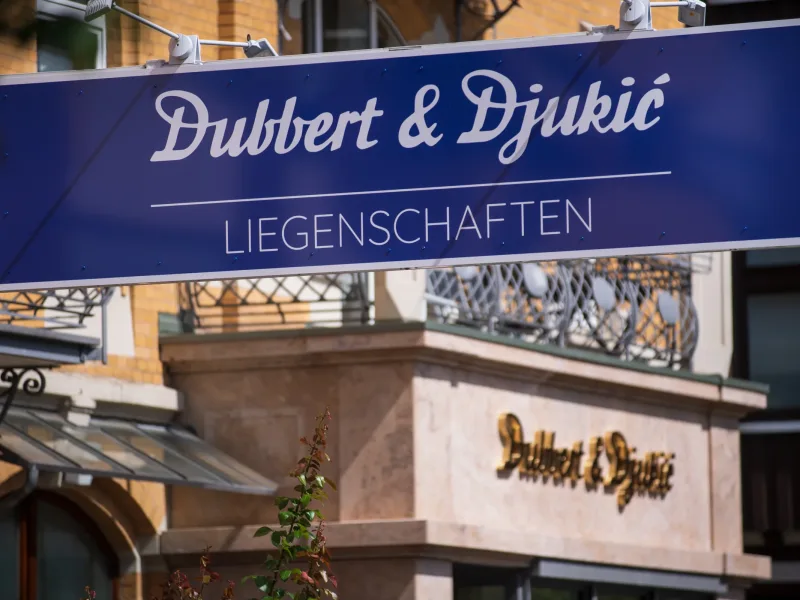 Gebäudedetail von Dubbert & Djukic Liegenschaften