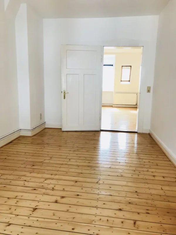 Wohnmietobjekt von Dubbert & Djukic in Kassel, Einblick 2